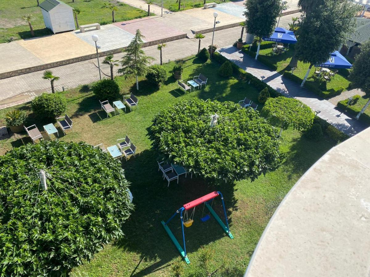 Freskia Resort Velipojë エクステリア 写真