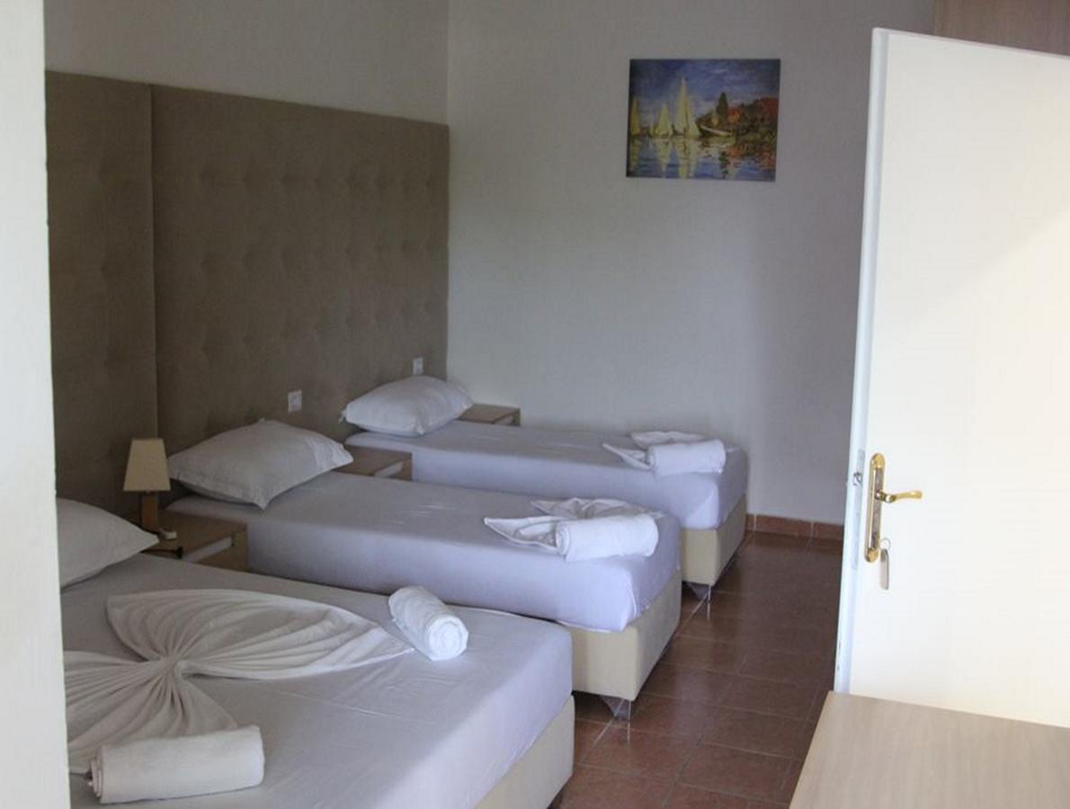 Freskia Resort Velipojë エクステリア 写真